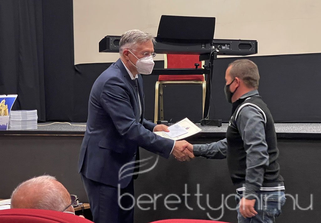 Naptárfotó pályázat - eredményhirdetés és kiállítás 17